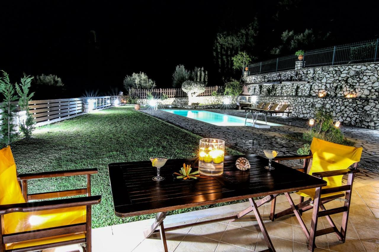 Villa Summer Breeze 尼基亚娜 外观 照片